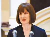 “史上最昂贵的眼泪”！英国股债汇“三杀”