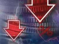 刚刚！黑天鹅，突袭！